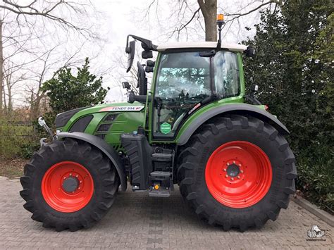 tractor